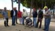 El grup d'amics aficionats a la petanca, a la plaça de Can Bech, a Palafrugell, on es troben cada dia menys el diumenge Foto:JOAN TRILLAS