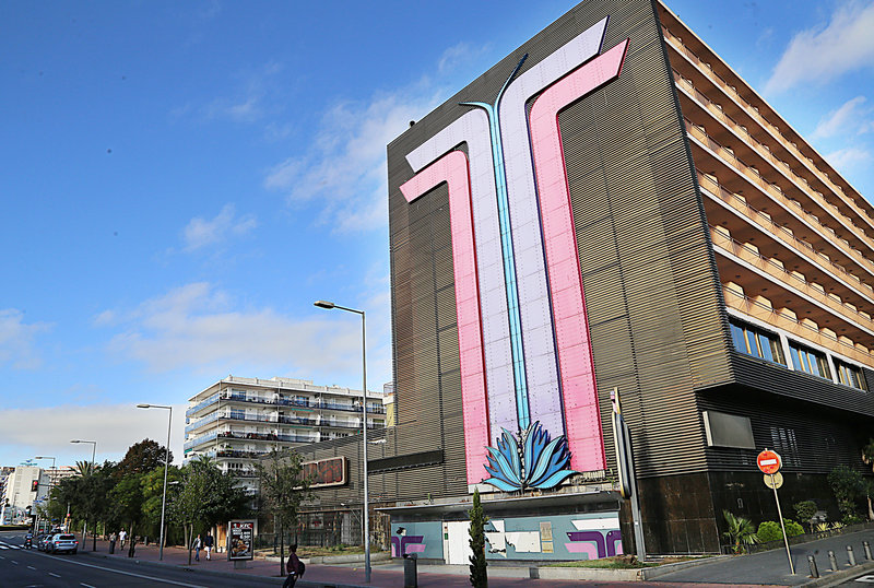 Una imatge de l’hotel Gran Casino Royal de Lloret, de la cadena H·Top. En el futur es convertirà en l’Azure MANEL LLADÓ.
